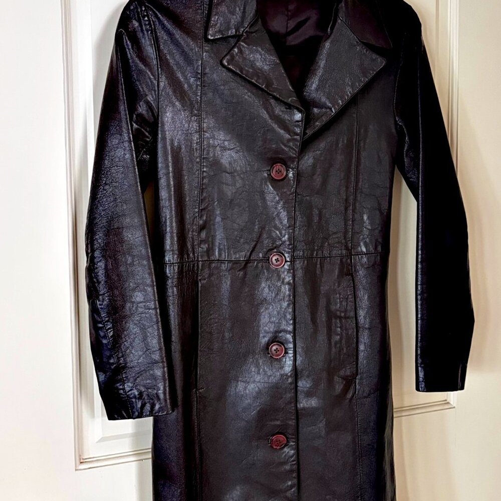 BDG SIZE 0 BROWN LEATHER JACKET, SATIN-LINED
